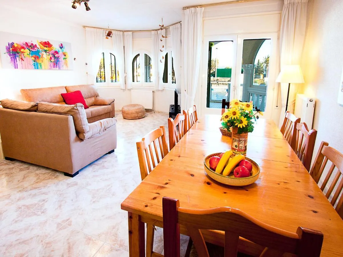 Holiday Home Requesens Canal Empuriabrava Spain